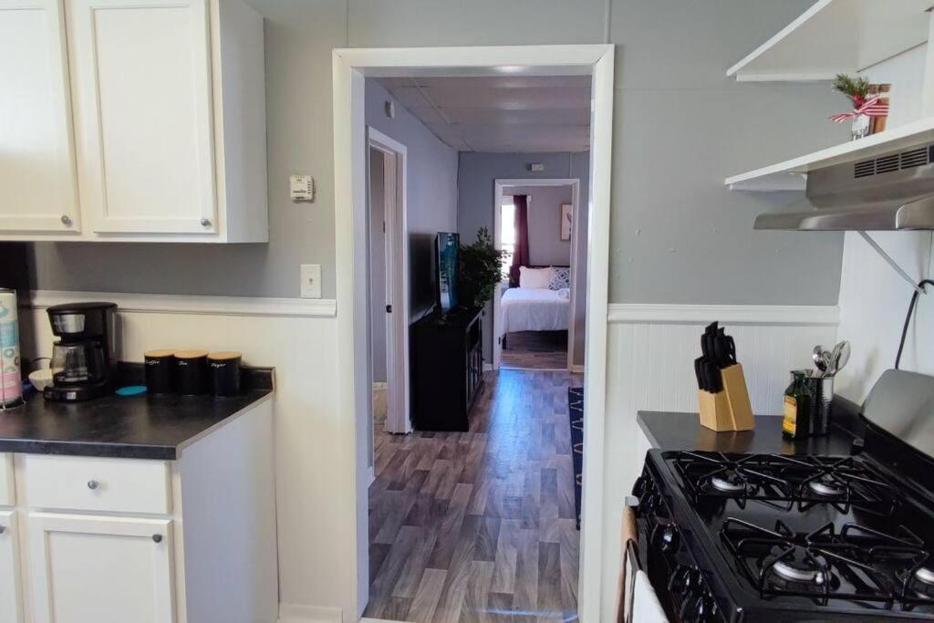 Perfect Combo Of Charm & Comfort- 2Bedroom Home Noblesville Exterior foto