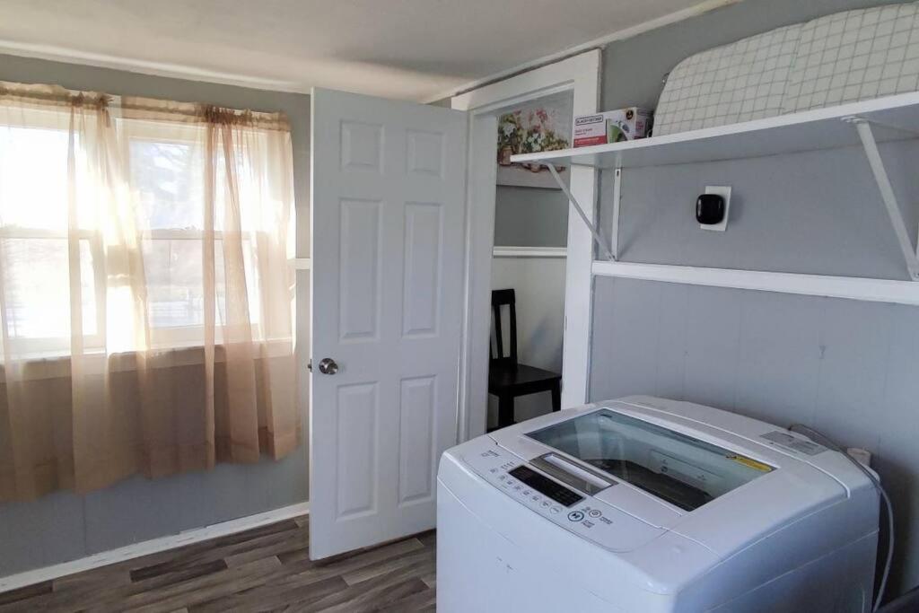 Perfect Combo Of Charm & Comfort- 2Bedroom Home Noblesville Exterior foto